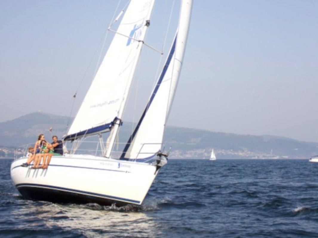 Bavaria 38