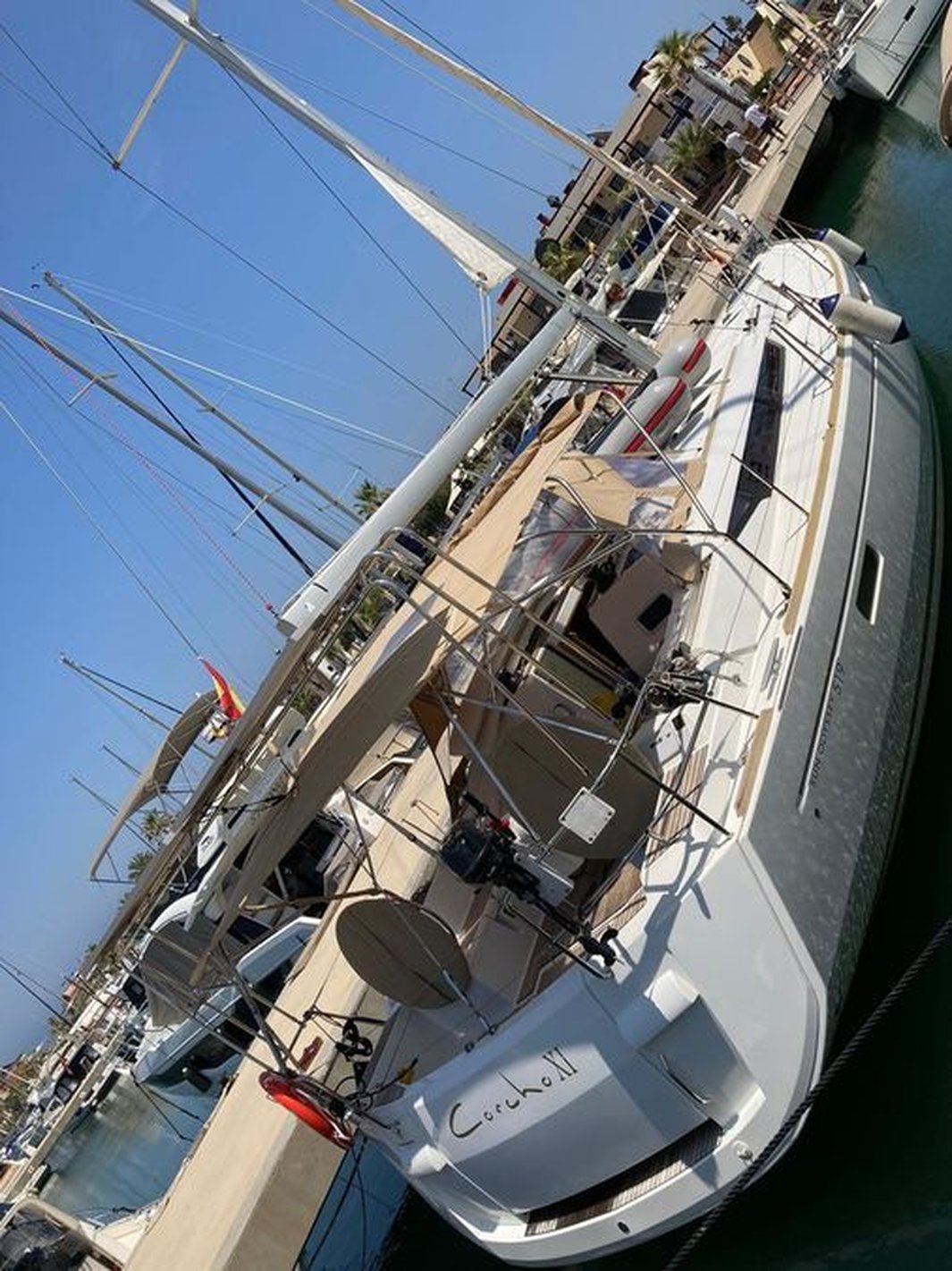 Sun Odyssey 519