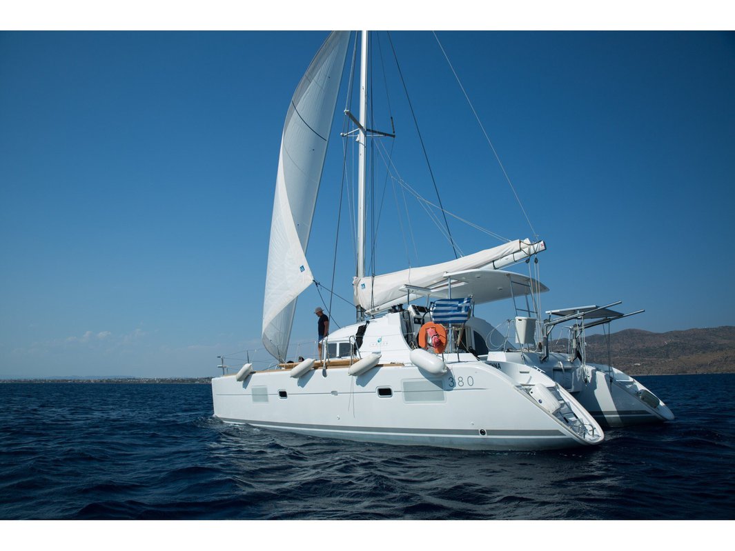 Lagoon 380