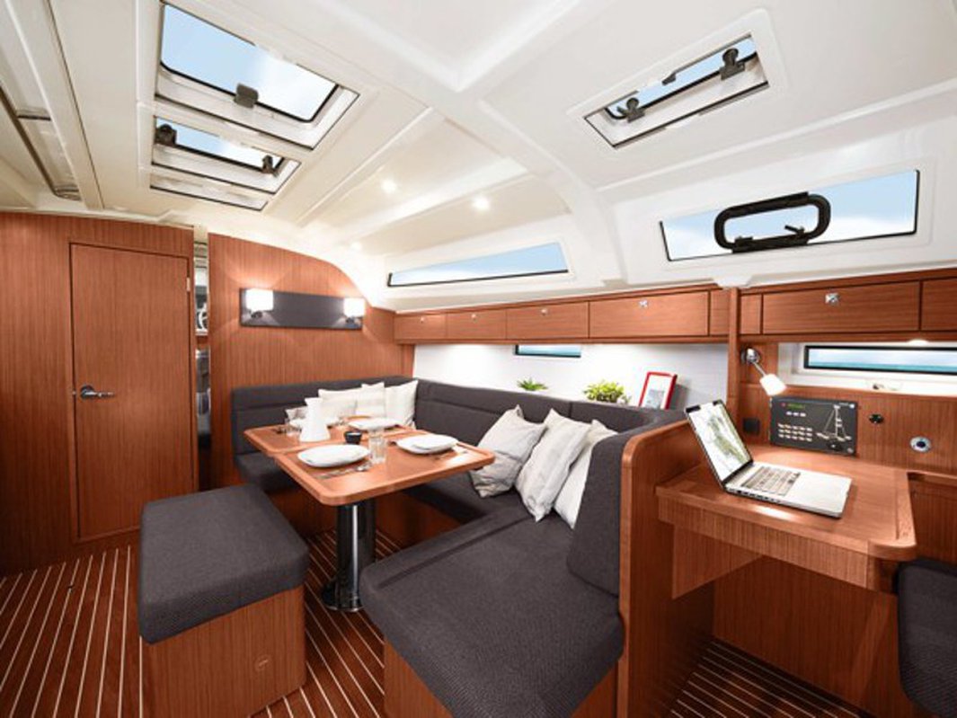 Bavaria Cruiser 41