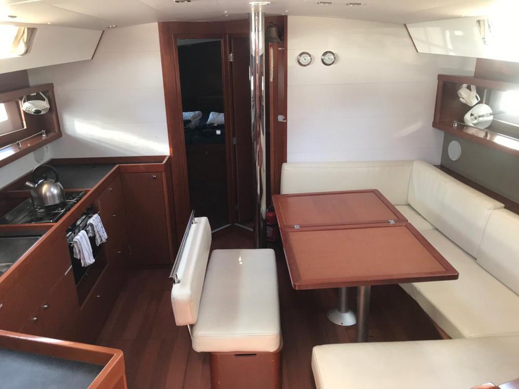 Oceanis 45
