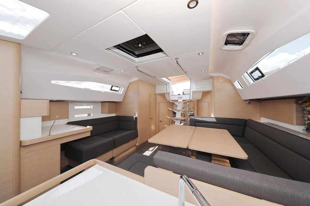 Elan 50 Impression