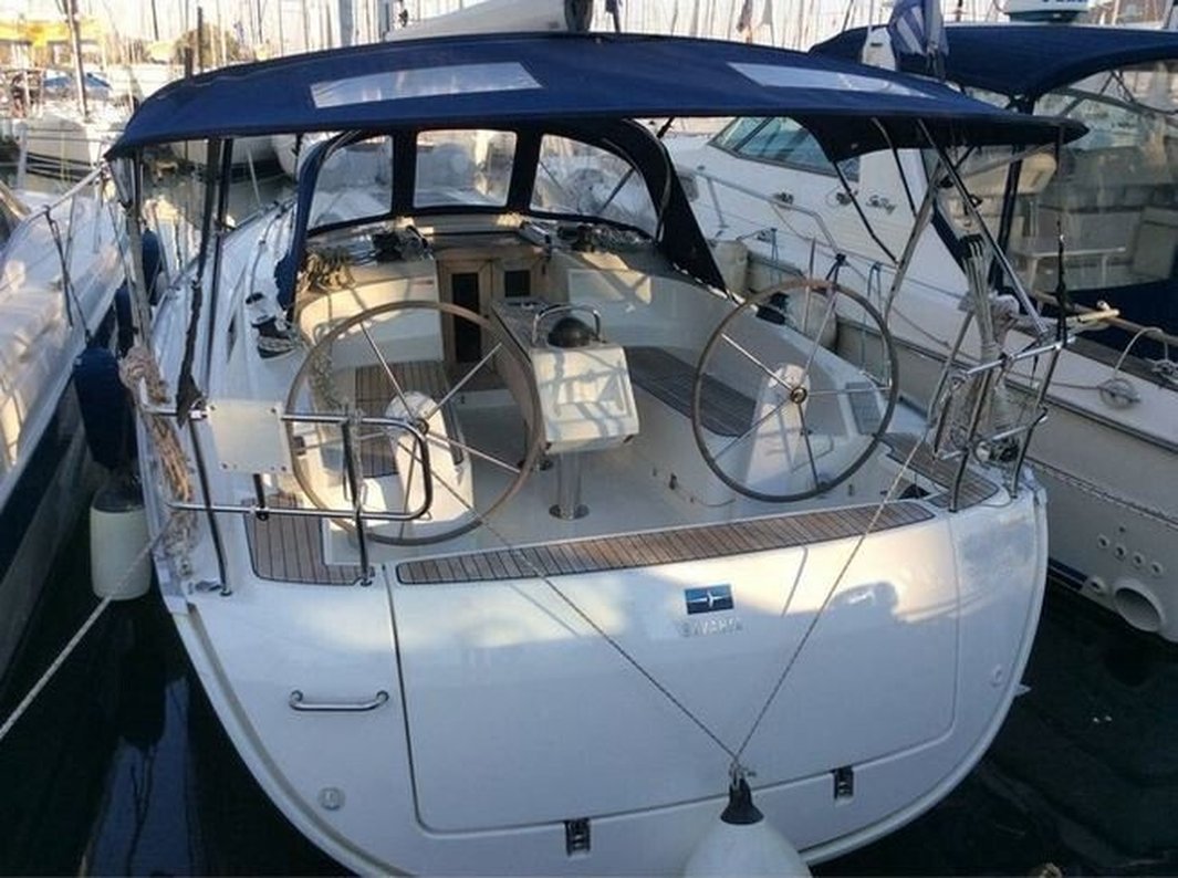 Bavaria Cruiser 37