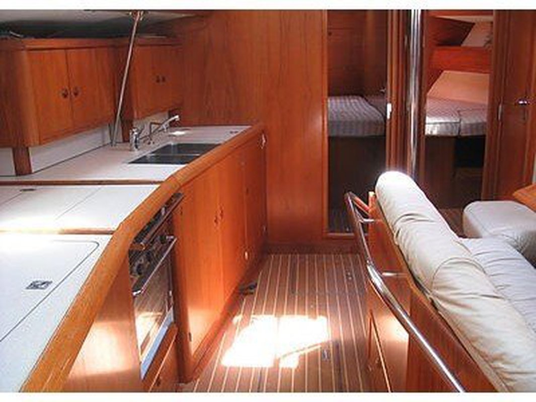 Sun Odyssey 45.2