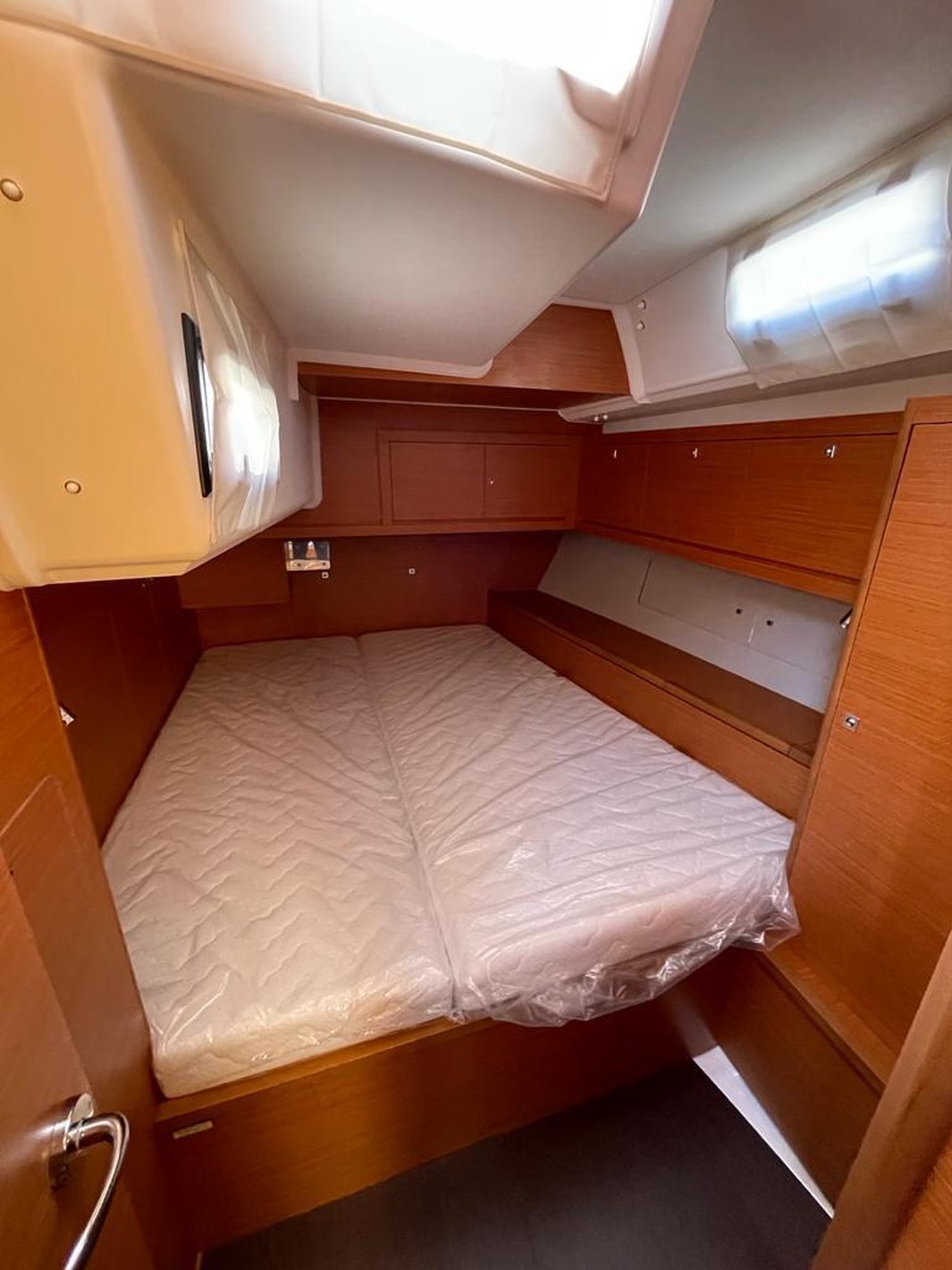 Dufour 470