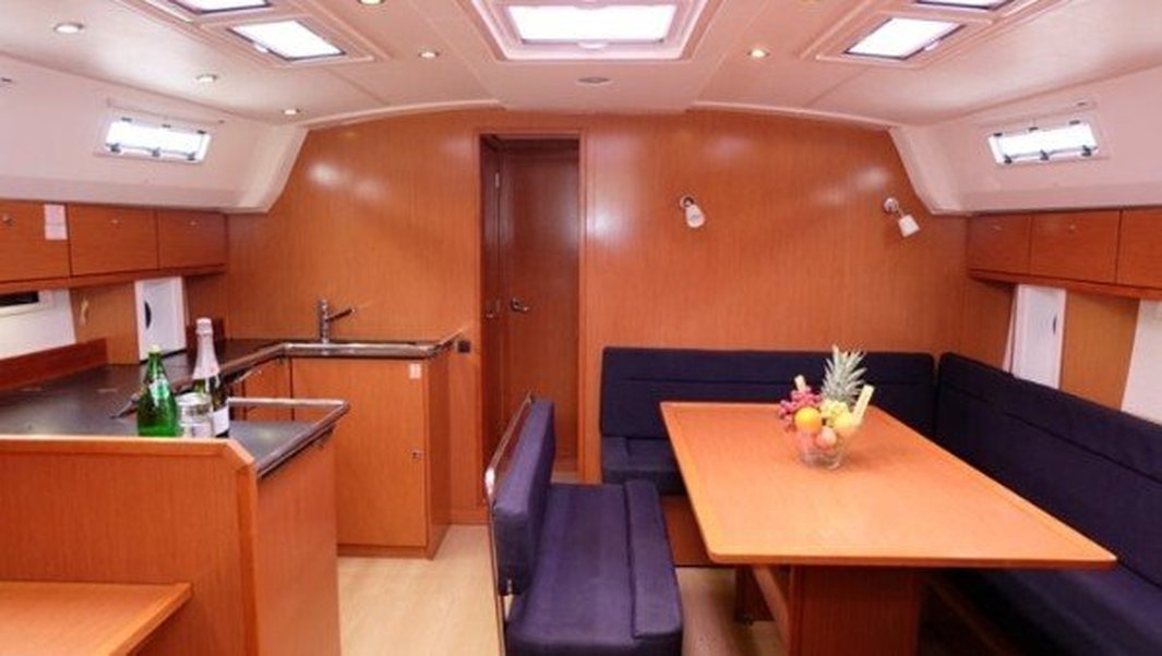 Bavaria Cruiser 50