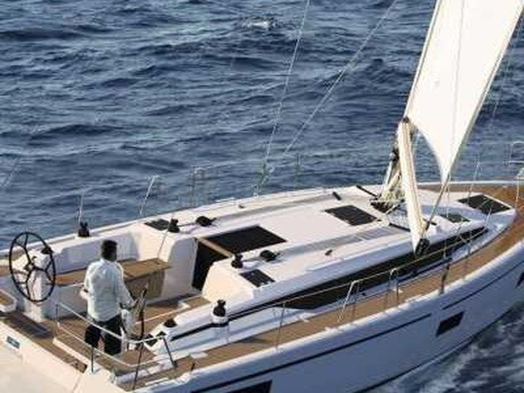 Bavaria C38