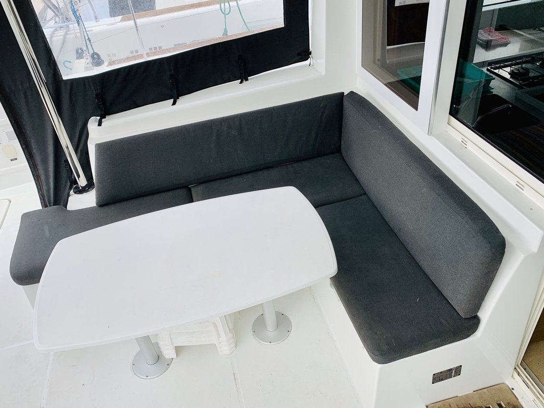 Lagoon 40