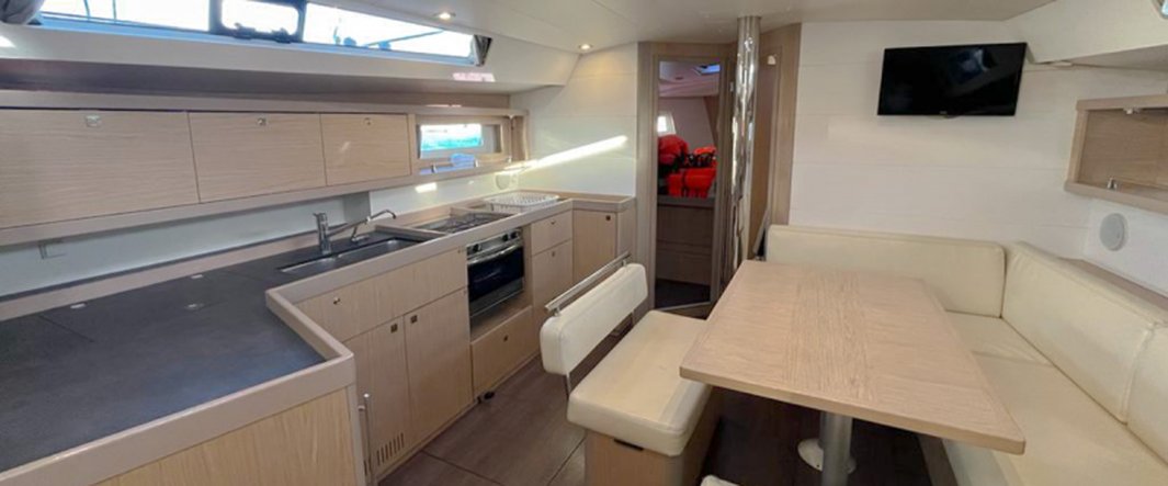 OCEANIS 45 (4D/2C/0P) - BB2