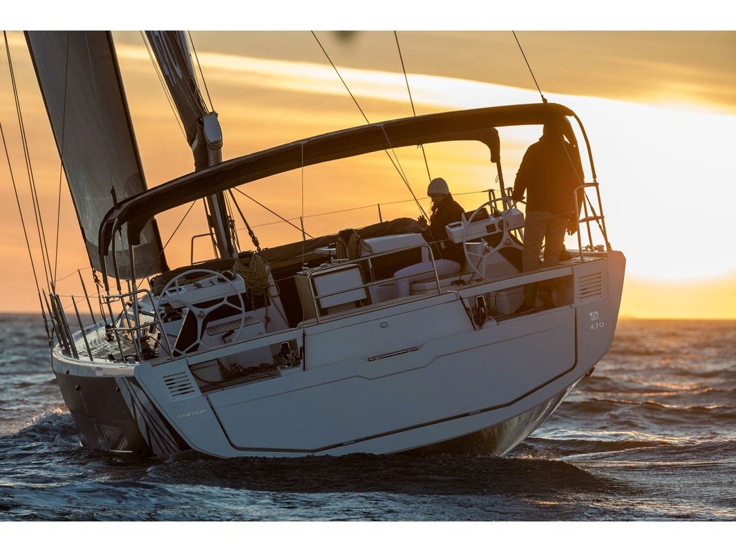 Dufour 470