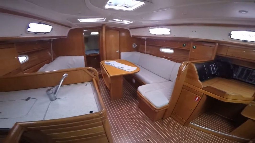 Bavaria 37 Cruiser