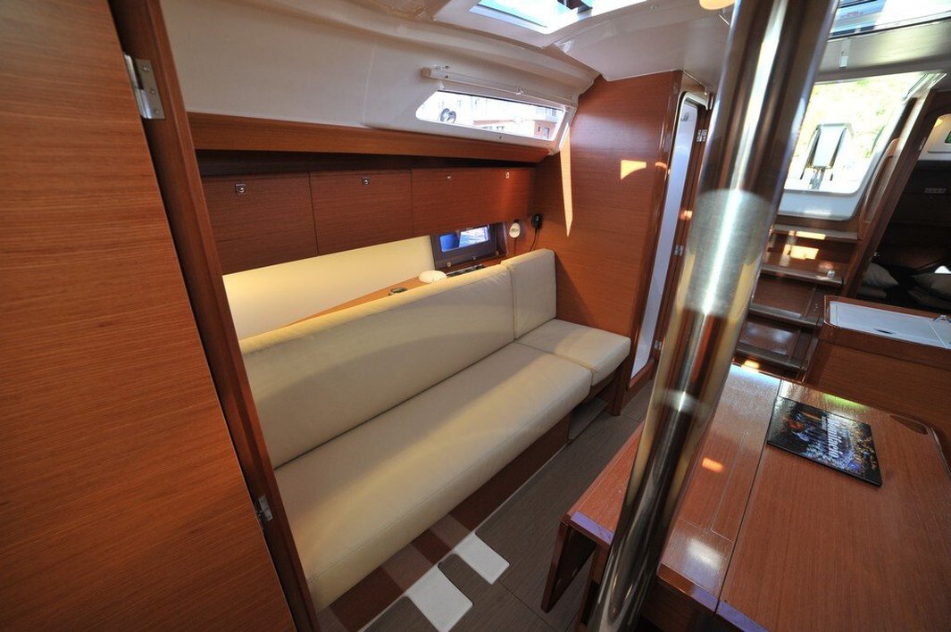Dufour 360 Grand Large