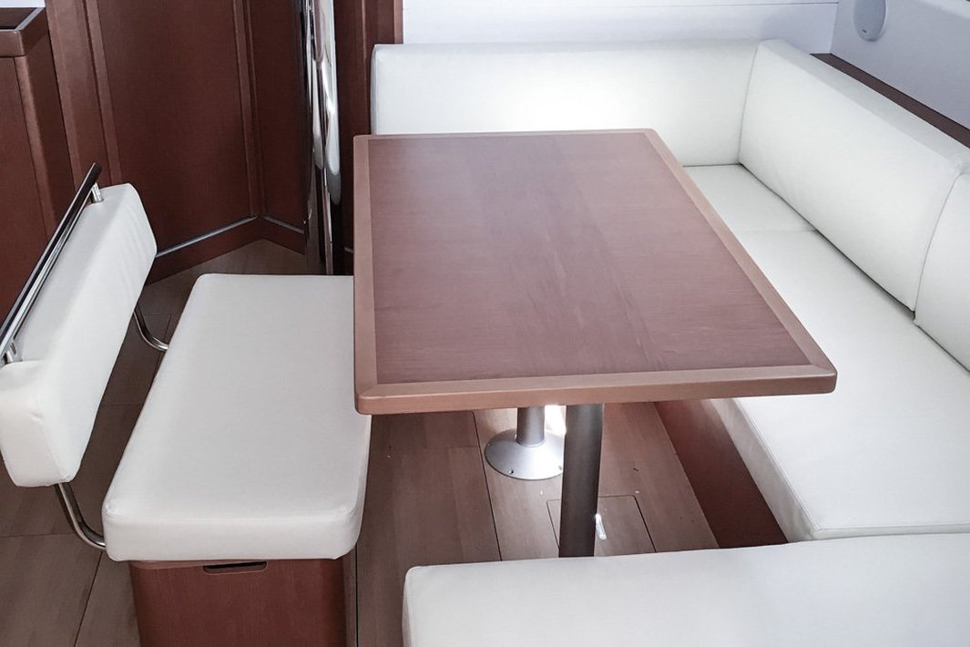 Oceanis 45