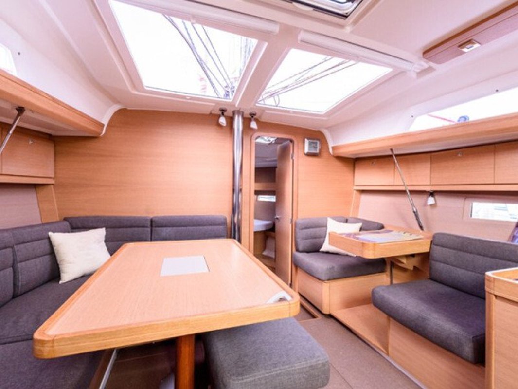Dufour 410 Grand Large