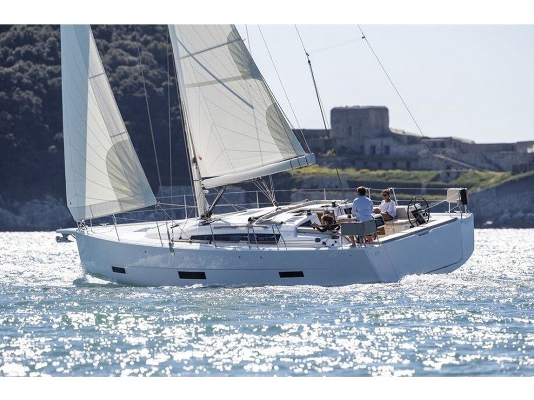 Dufour 430