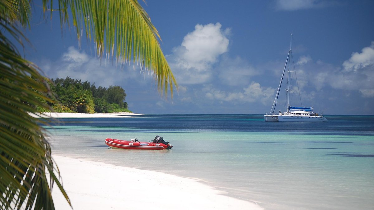noleggio catamarano seychelles