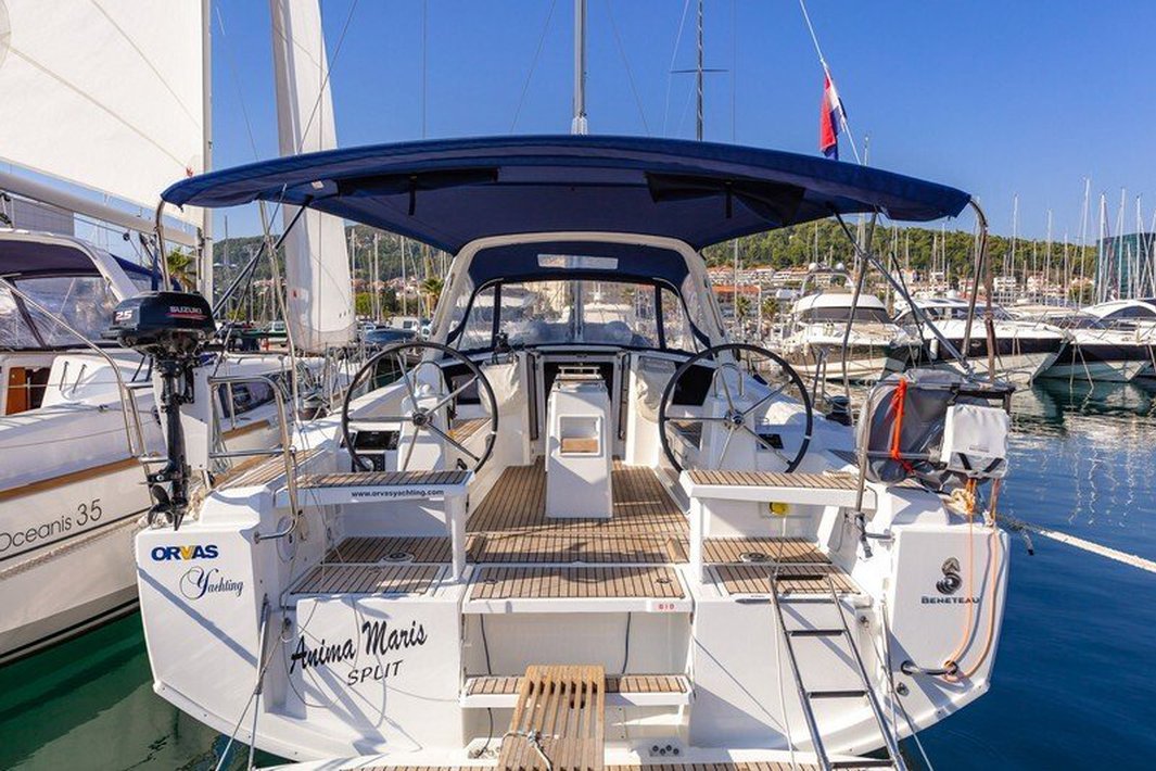 Oceanis 38.1