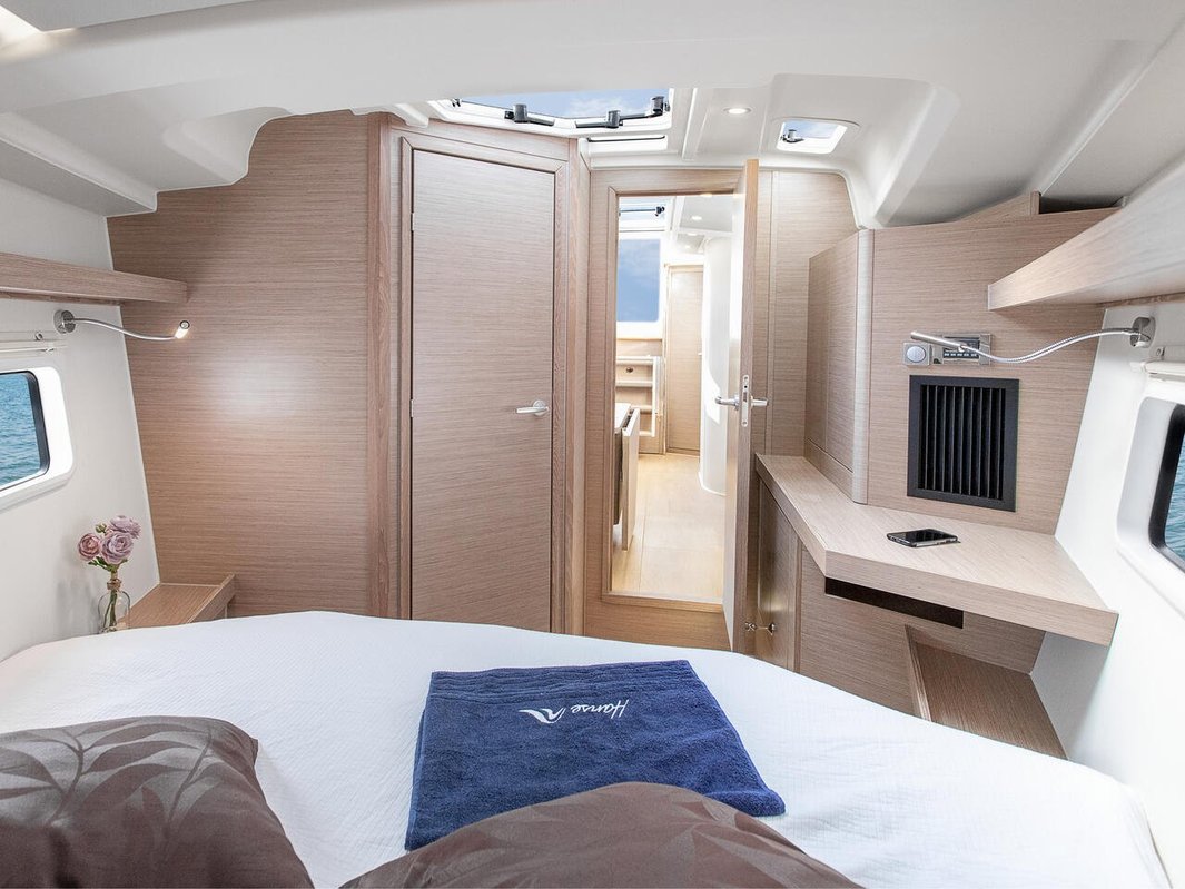 Hanse 418