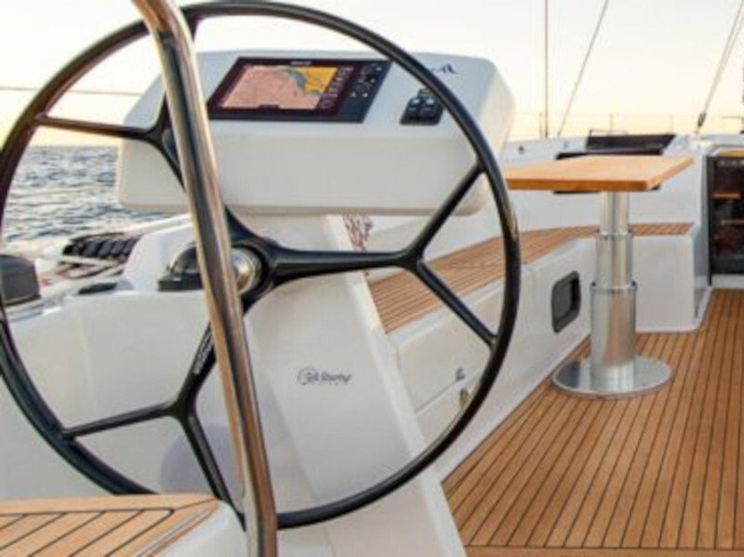 Hanse 508