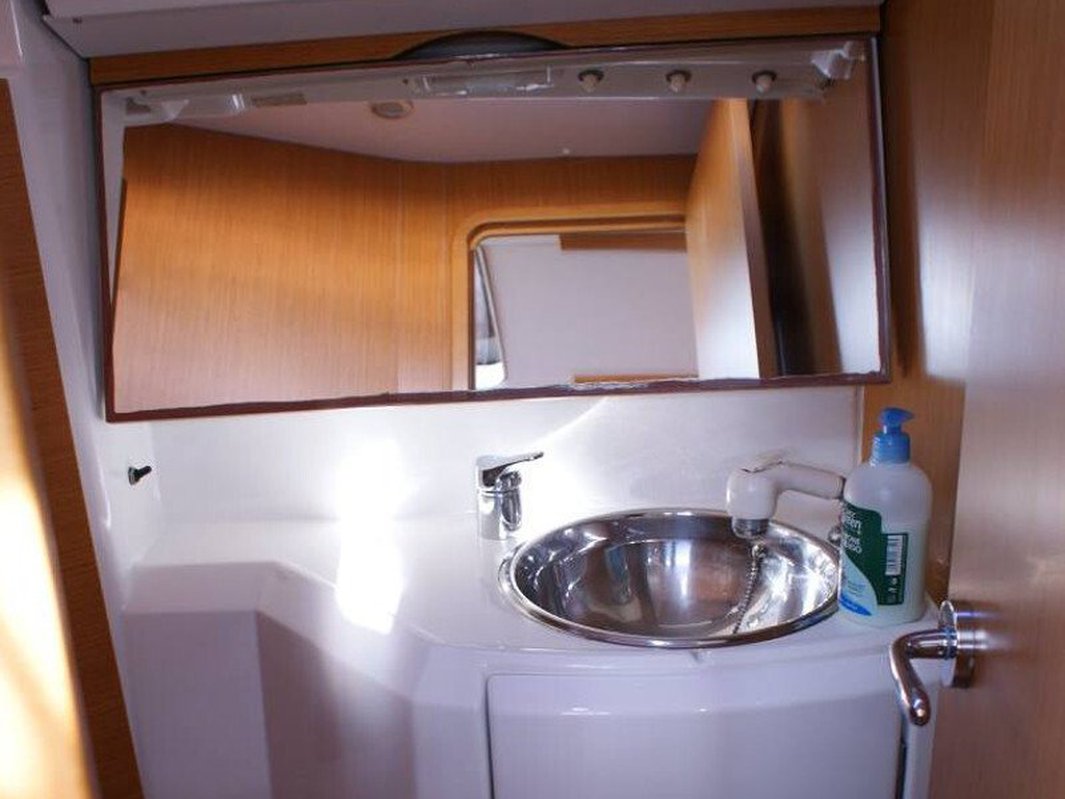 Sun Odyssey 36i
