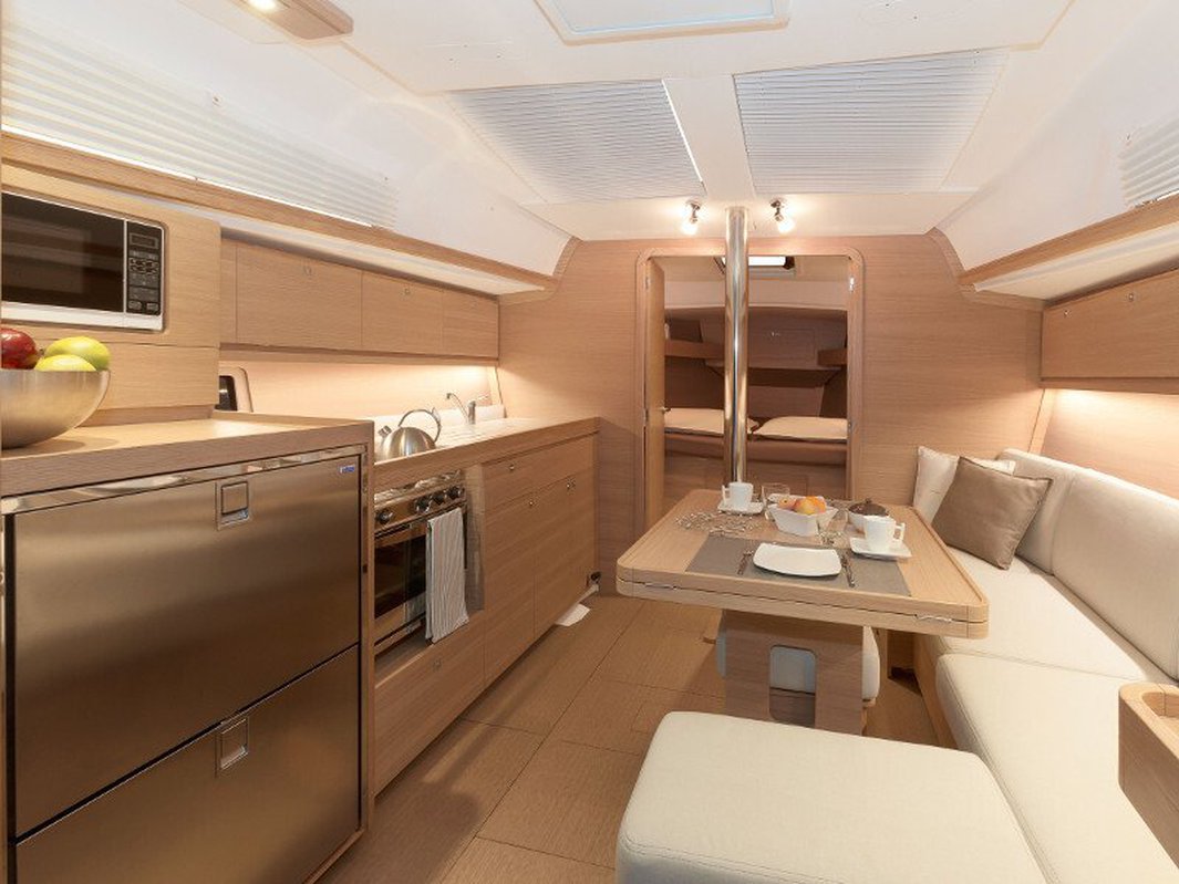 Dufour 382 Grand Large