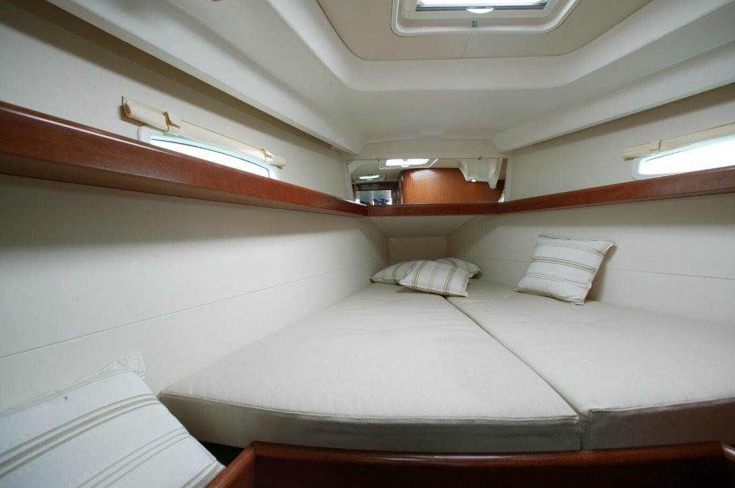 Oceanis 40