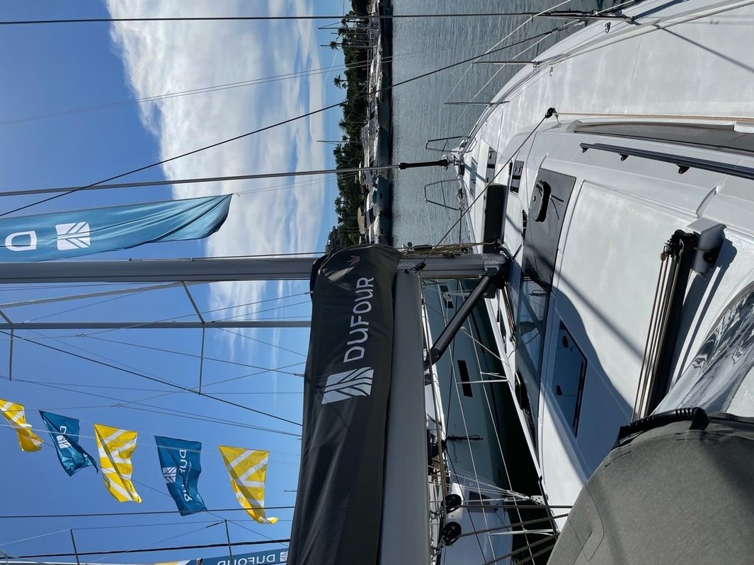 Dufour 470