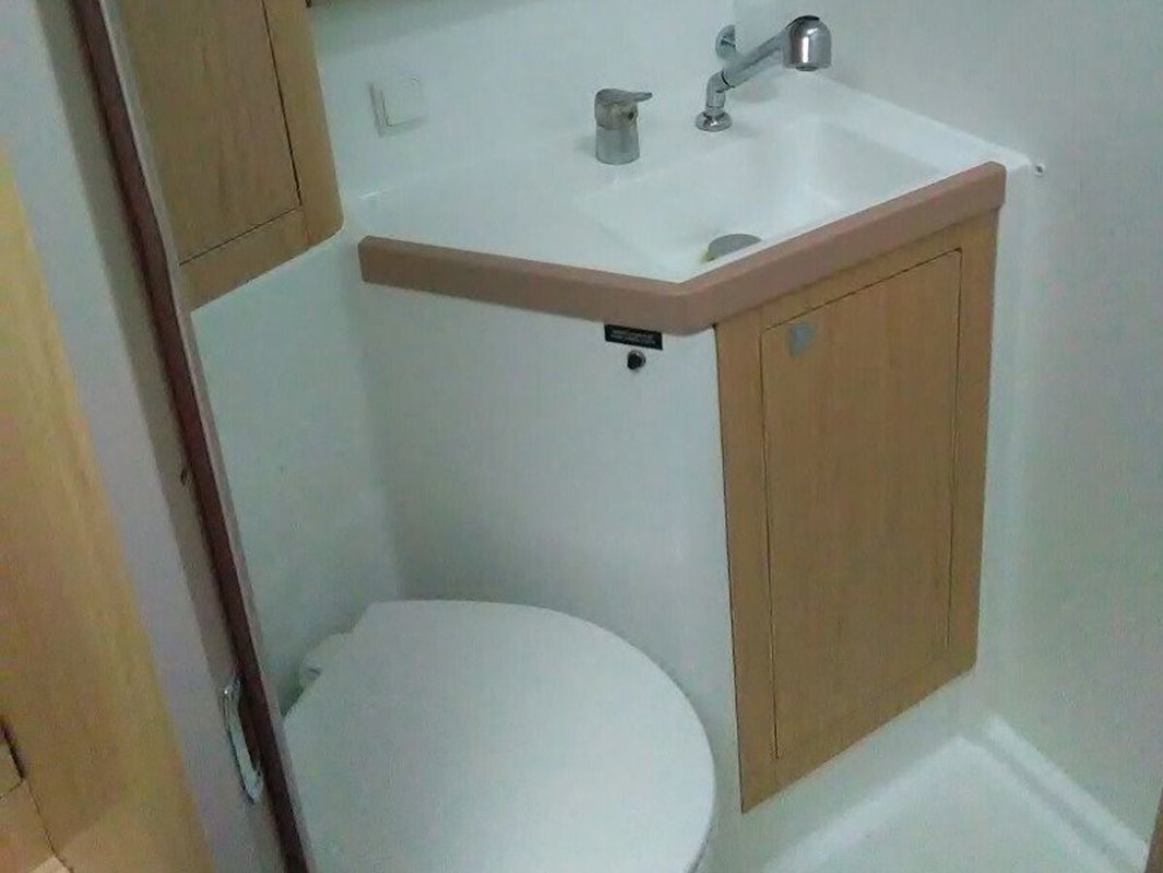 Oceanis 48