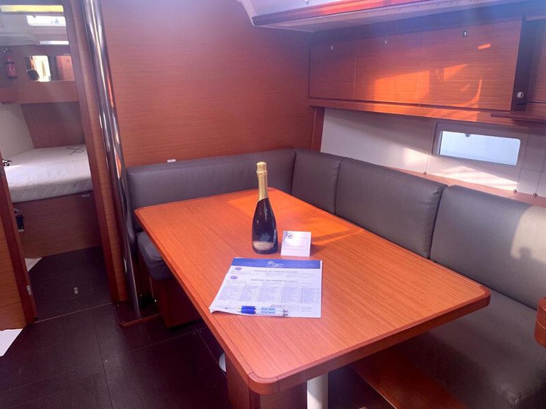 Dufour 390 Grand Large