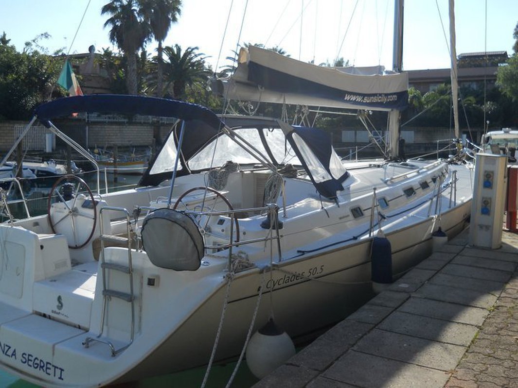Cyclades 50.5