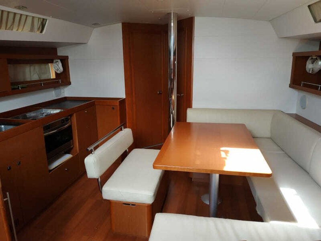 Oceanis 45