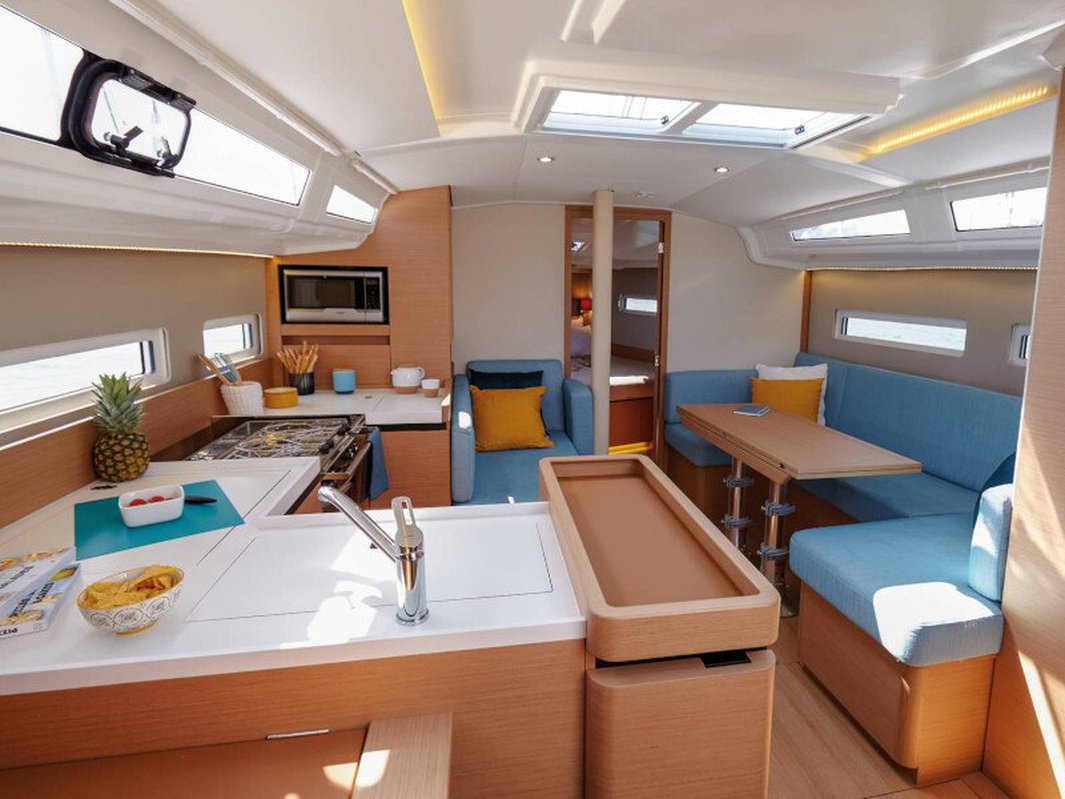 Sun Odyssey 410