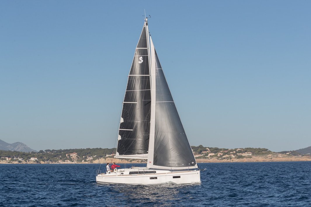 Oceanis 38.1